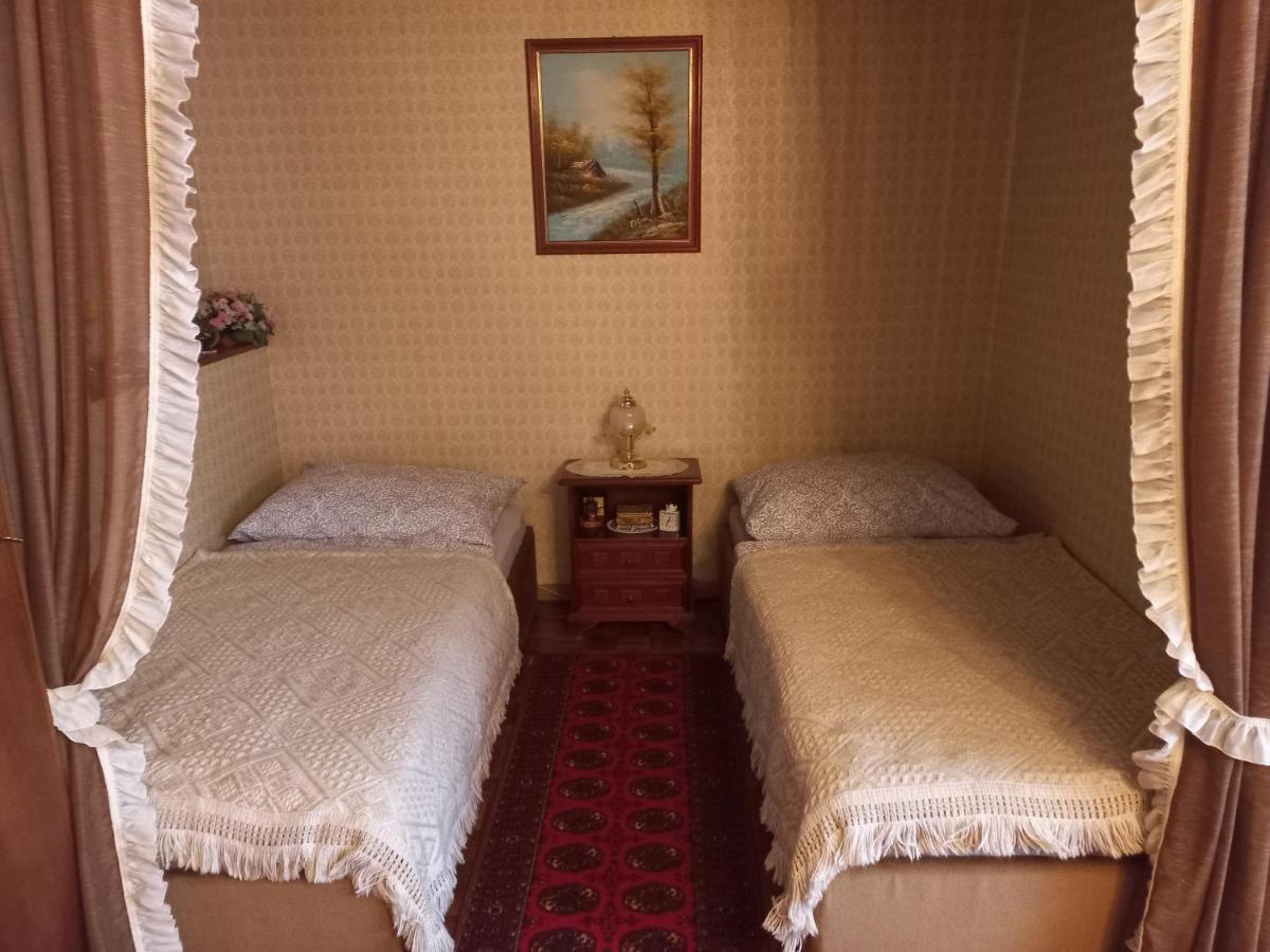 Ferienwohnung ,,Wohnen Wie Zu Grossmutter'S Zeiten'' Vienne Extérieur photo