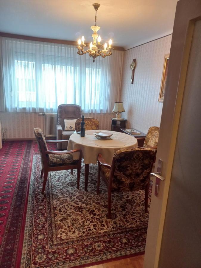 Ferienwohnung ,,Wohnen Wie Zu Grossmutter'S Zeiten'' Vienne Extérieur photo